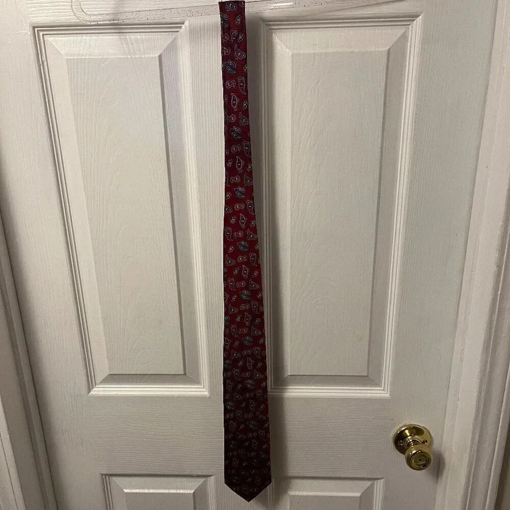 Men’s Roundtree & Yorke Tie